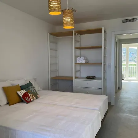 Playa Torre 6 Apartment *